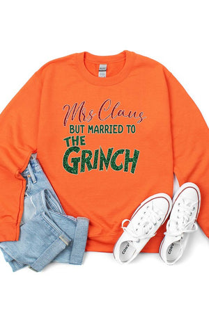 Mrs. Claus But Married to The Grinch